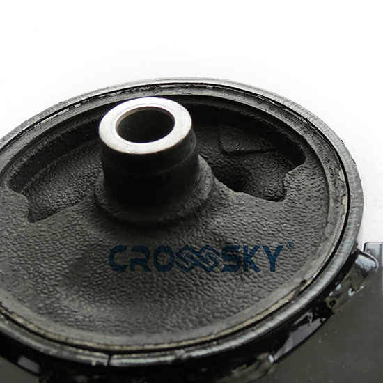 ENGINE MOUNT