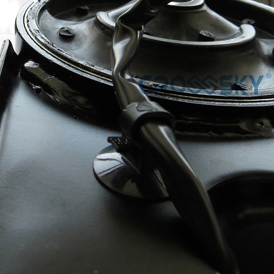 ENGINE MOUNT